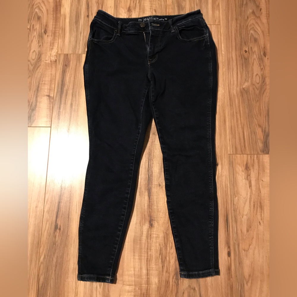 M Jeans by Maurice’s-Size M Short